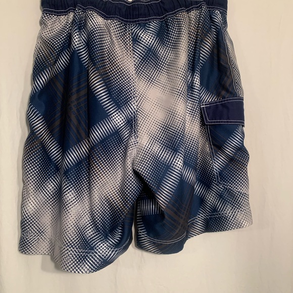 MENS OP LARGE BLUE WHITE 1 VELCRO POCKET MESH LINED BOARD SHORTS - Picture 3 of 3